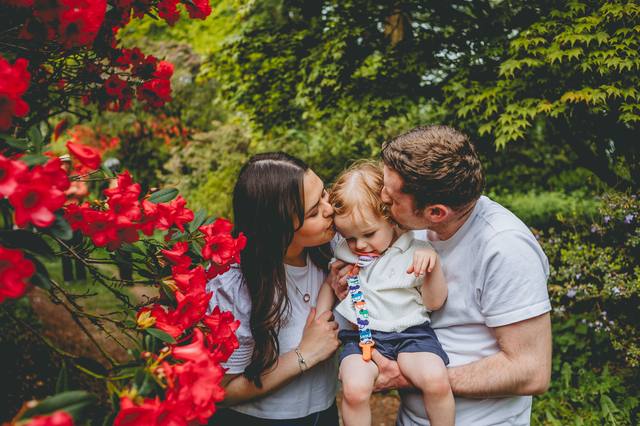 Natural family photography session, Cheshire